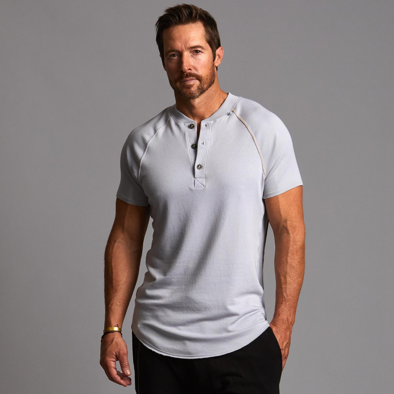 Short Sleeve Henley One Golden Thread Short Sleeve Henley One Golden Thread