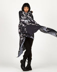 Woman modeling midnight Benzova nature wrap