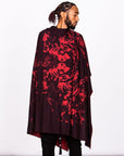 Man modeling red Benzova nature wrap