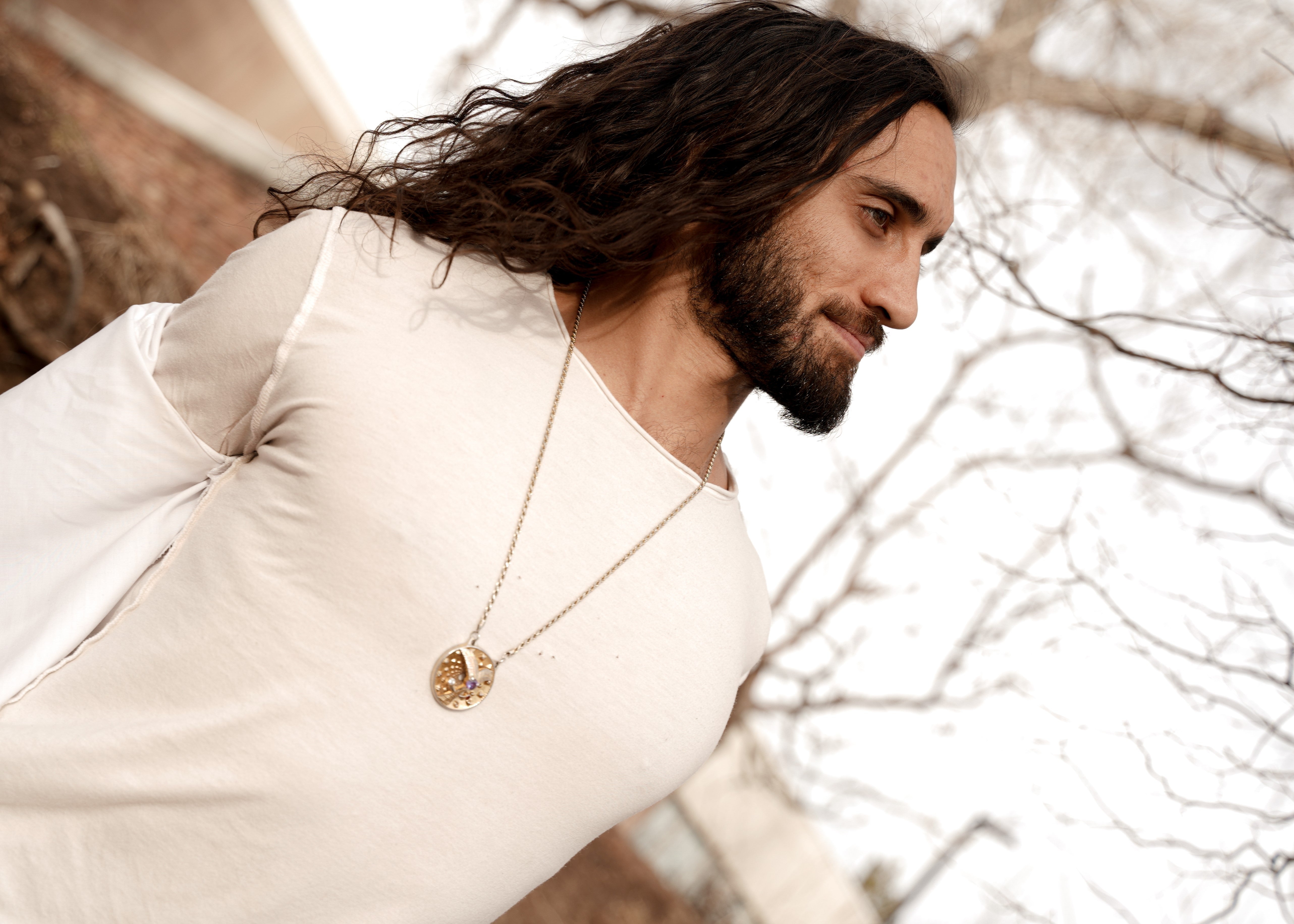 Alec Vishal Rouben – One Golden Thread