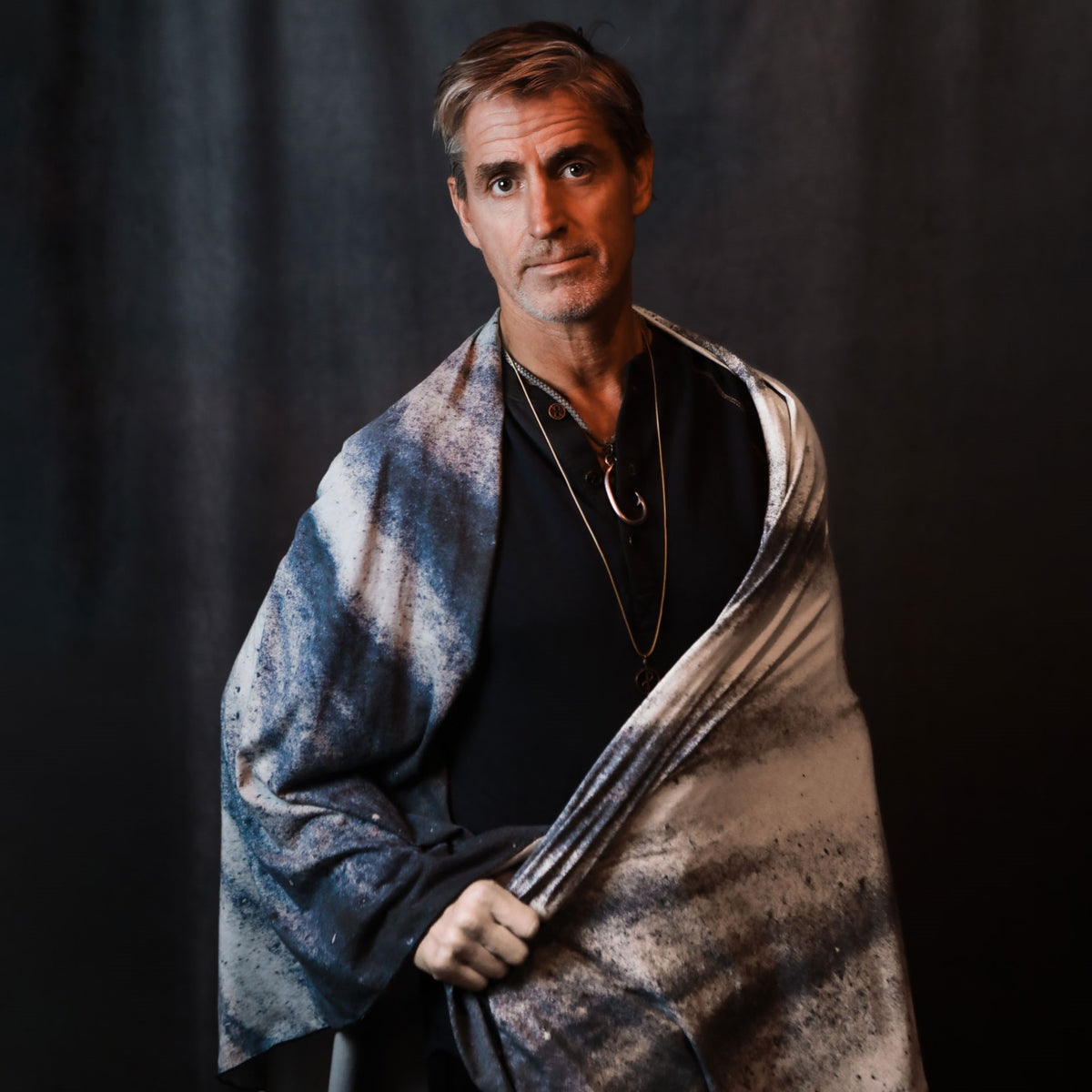 Man modeling Ray pattern nature wrap