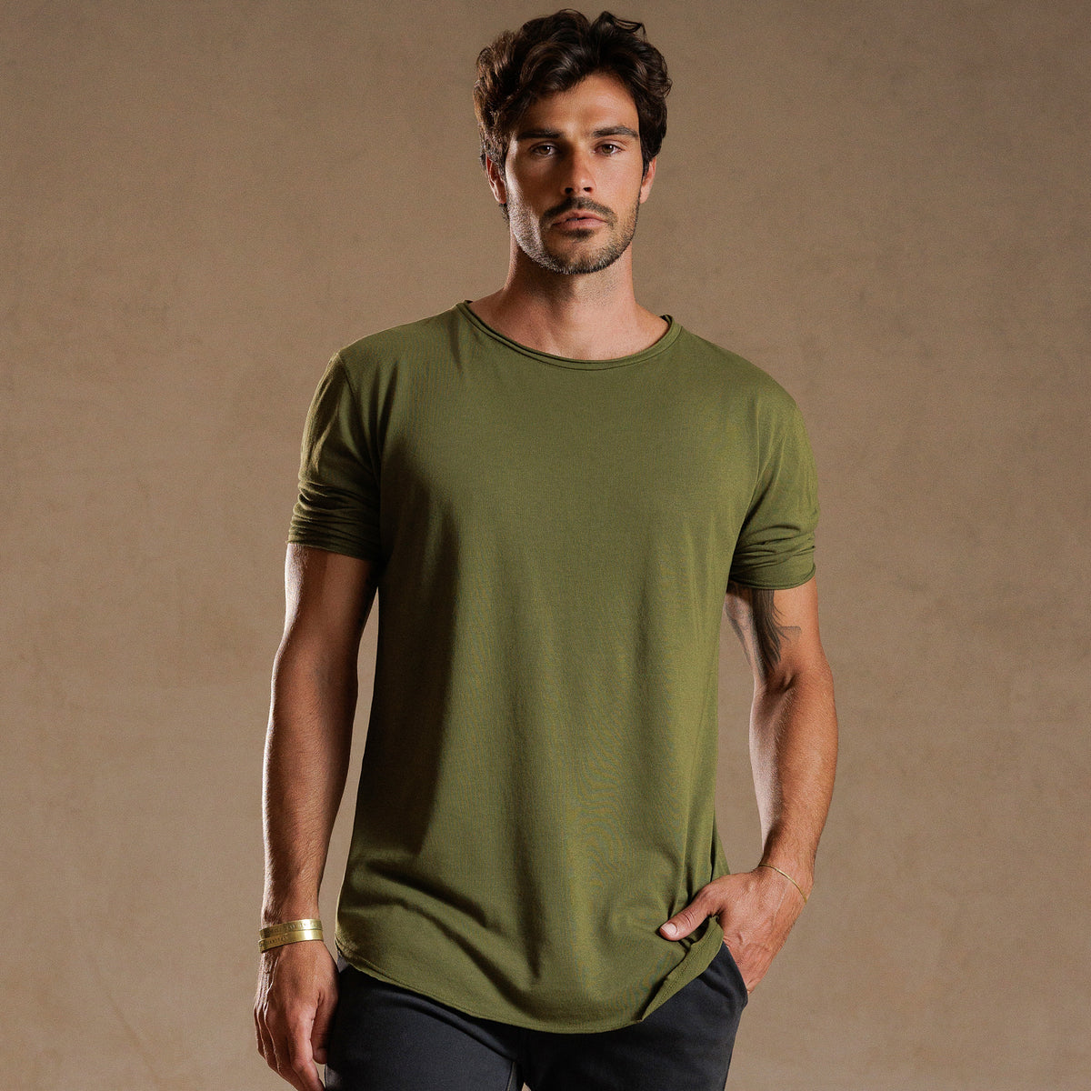 CREW NECK TREE SHIRT / VINTAGE MOSS