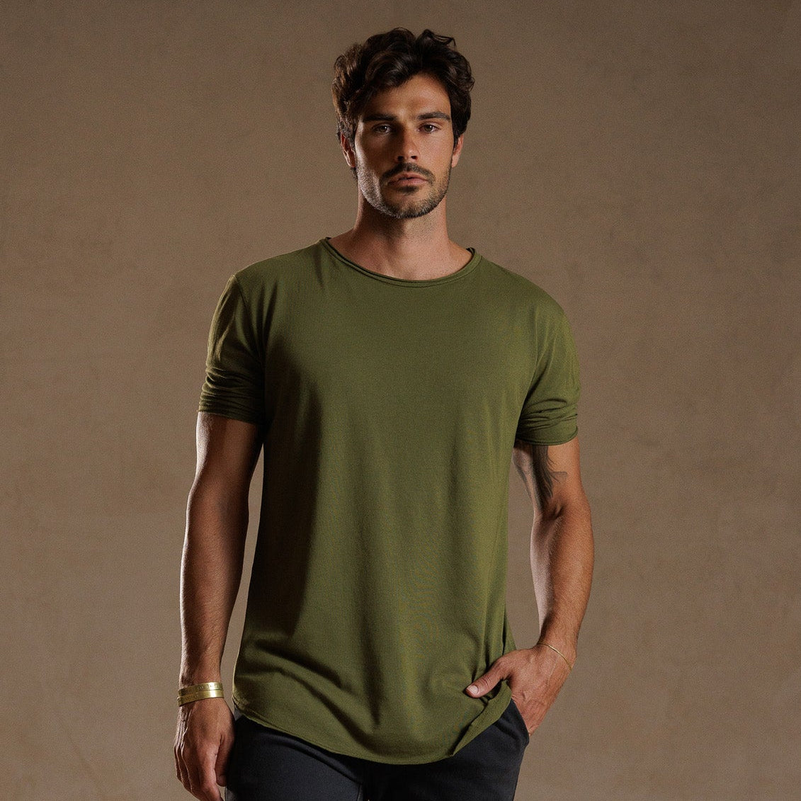 CREW NECK TREE SHIRT / VINTAGE MOSS