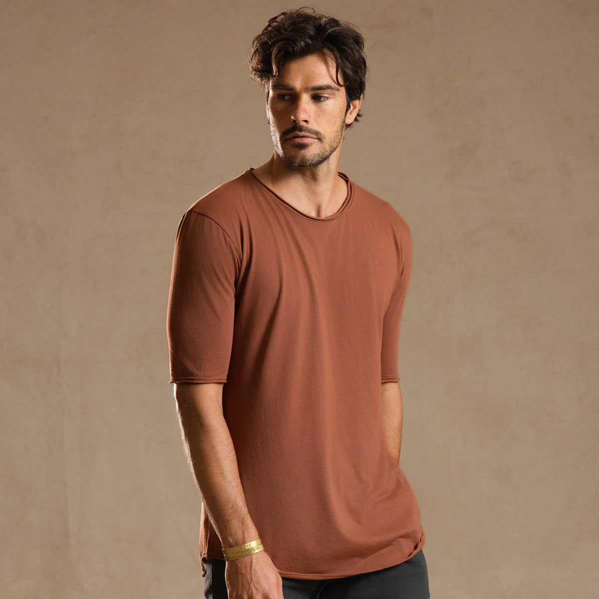 CREW NECK TREE SHIRT / RICH EARTH