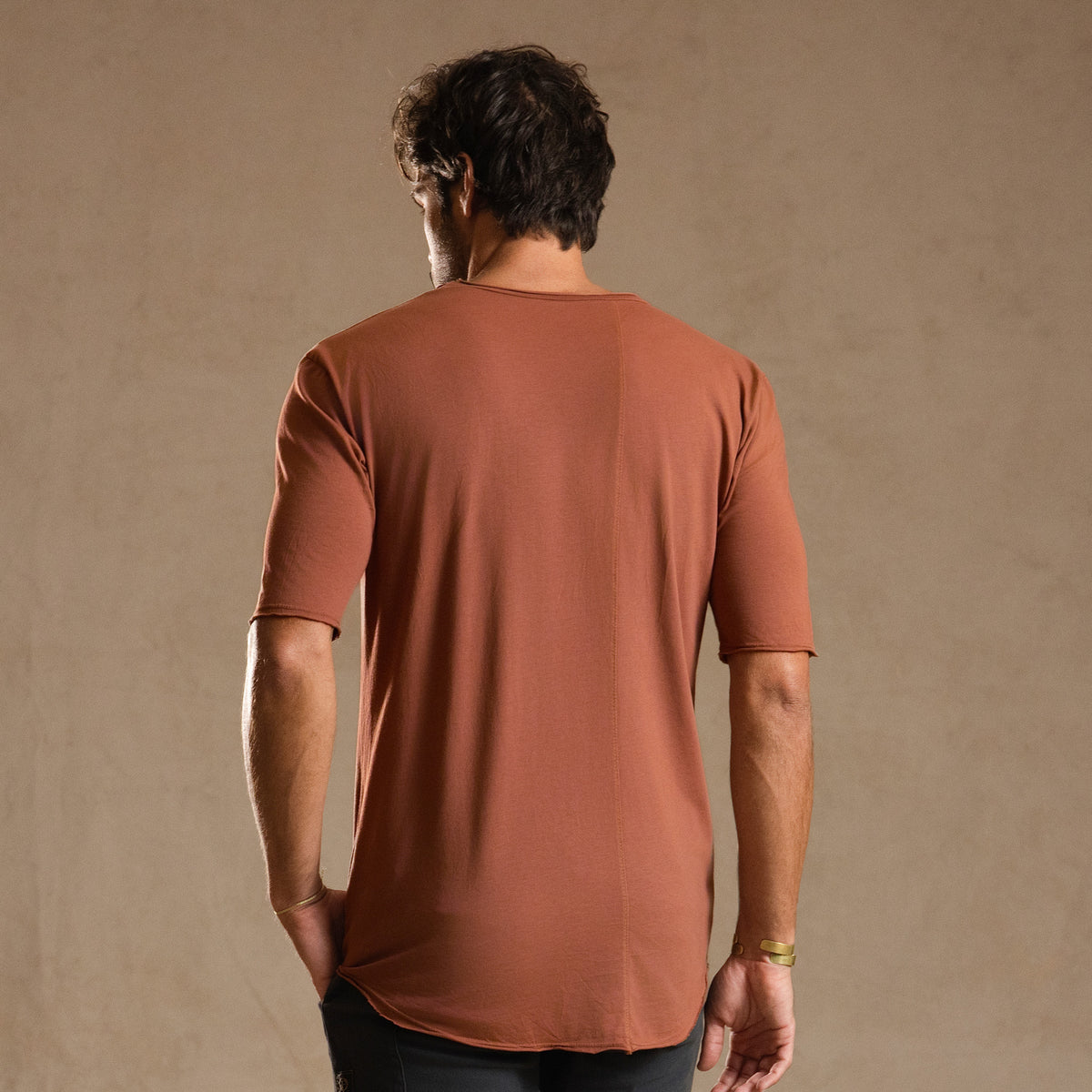 CREW NECK TREE SHIRT / RICH EARTH