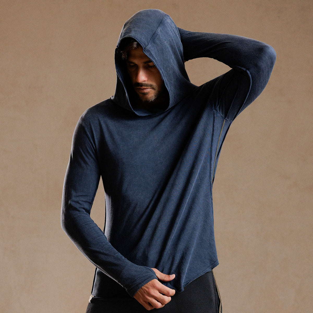 LONG SLEEVE HOODED TEE / GREY OMBRE (STORE ONLY)