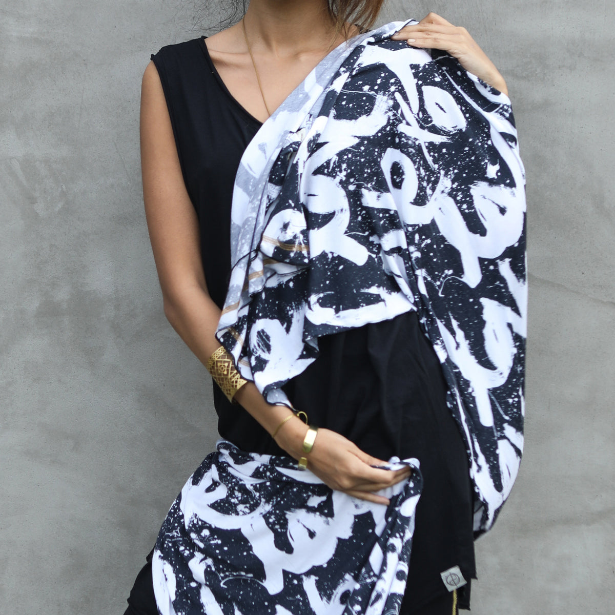 Love Wrap &amp; Scarf - Ruben x OGT