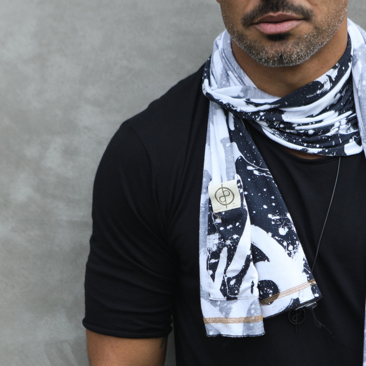 Love Wrap &amp; Scarf - Ruben x OGT