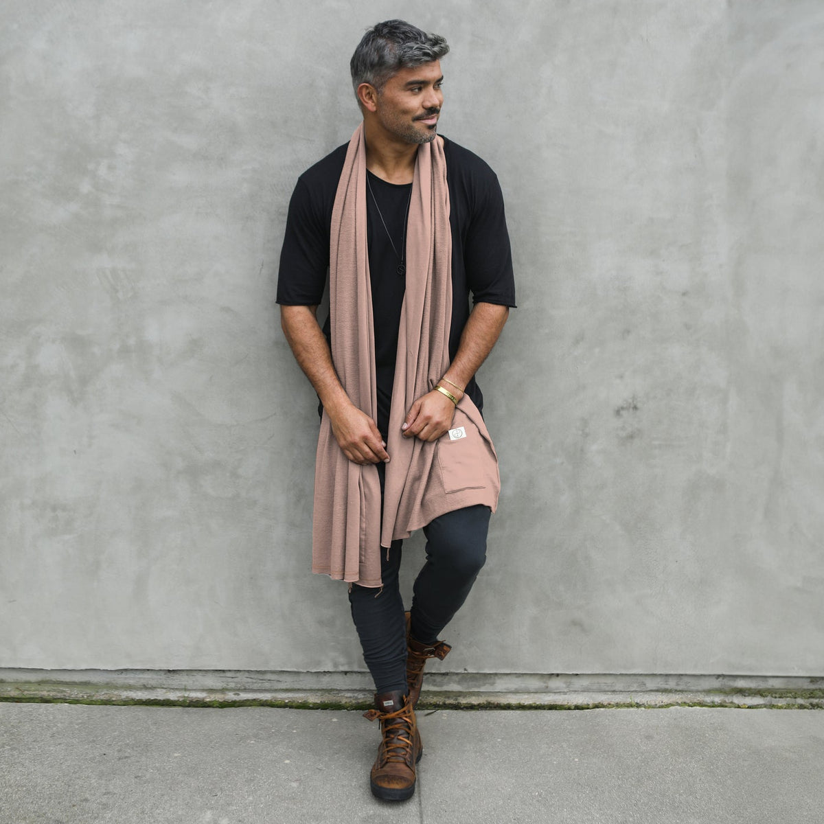 man modeling himalayan salt scarf