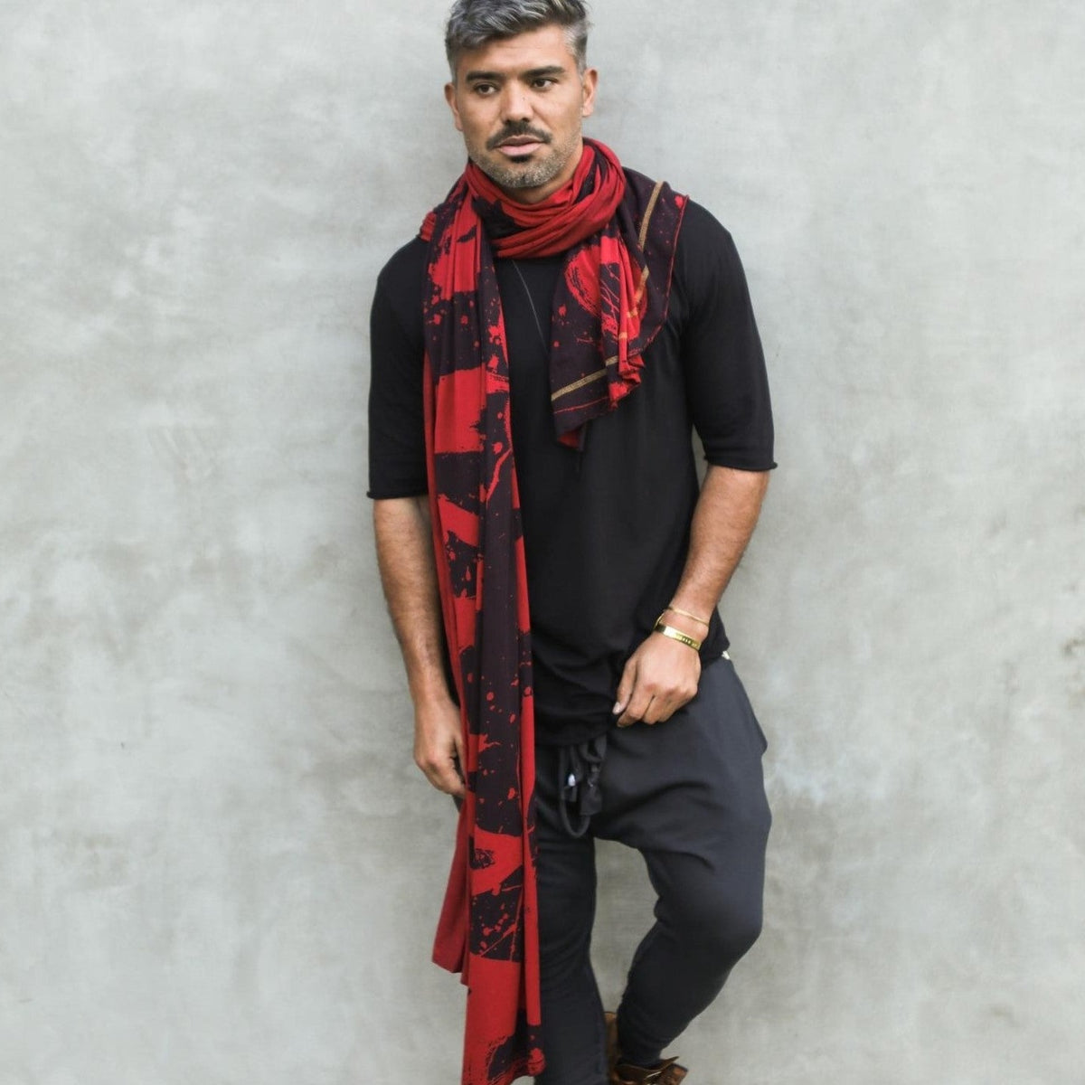 Man modeling red Ruben LOVE nature wrap