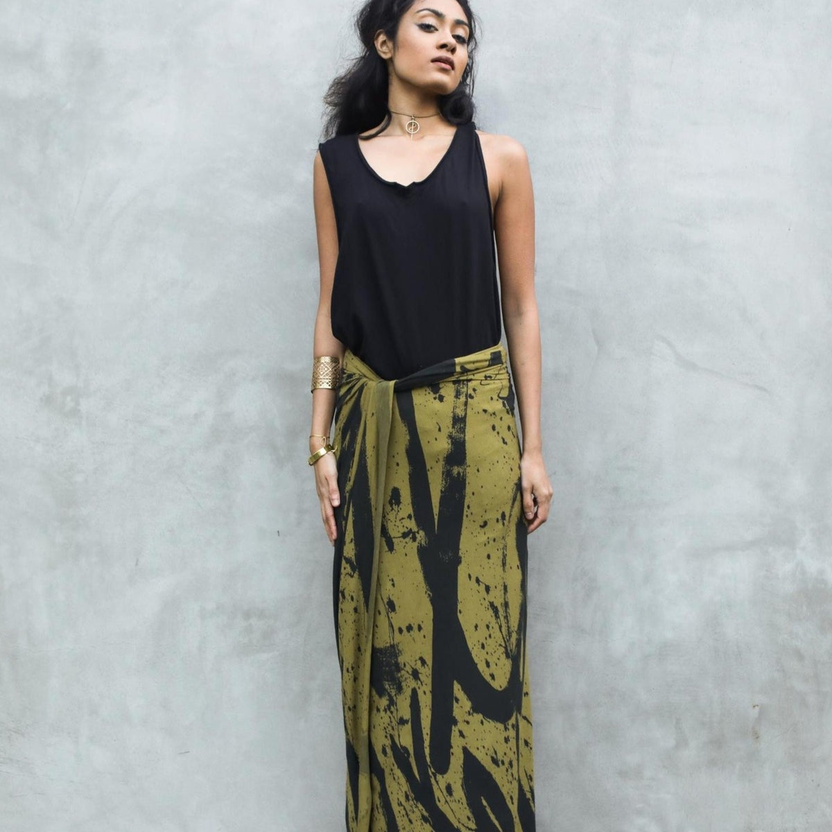 Woman modeling olive Ruben LOVE nature wrap