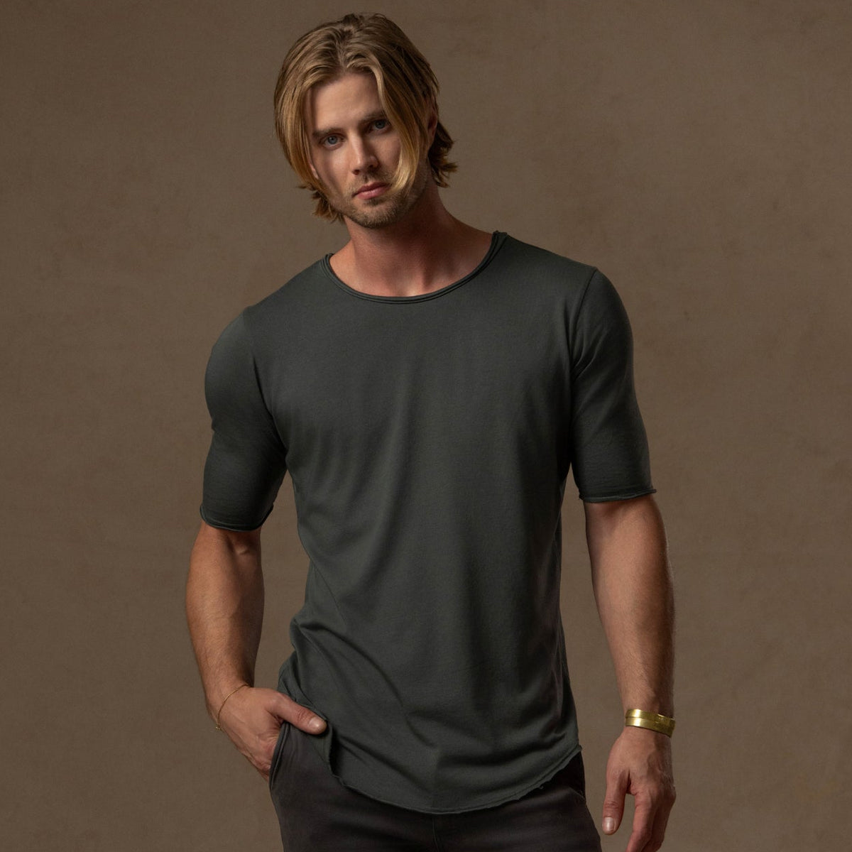 CREW NECK TREE SHIRT / URBAN FOREST