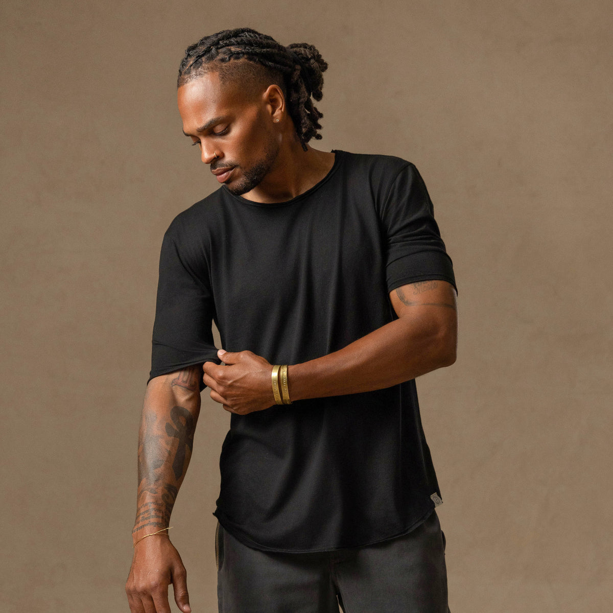 Crew Neck Tree Shirt in Black Onyx — TreeSilk tee — look 4 │ One Golden Thread