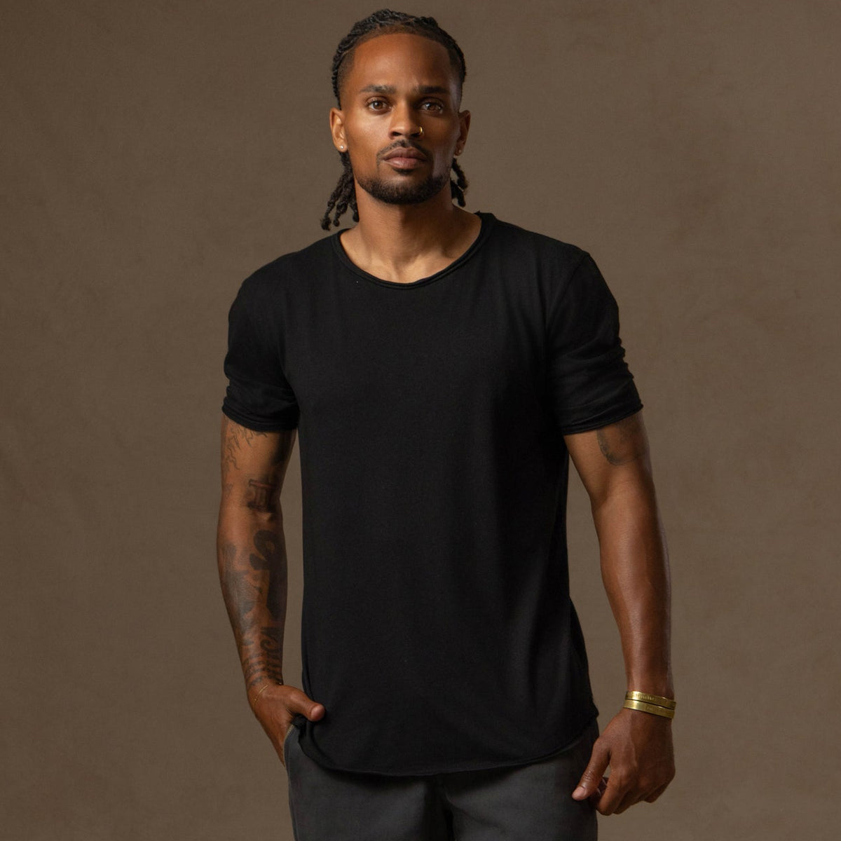 CREW NECK TREE SHIRT / BLACK ONYX