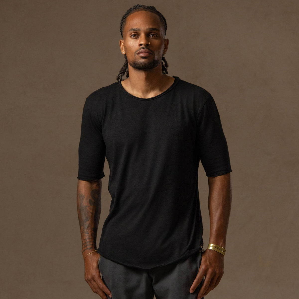 CREW NECK TREE SHIRT / BLACK ONYX