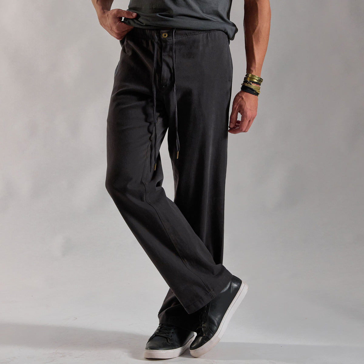 male modeling ease pants in slate