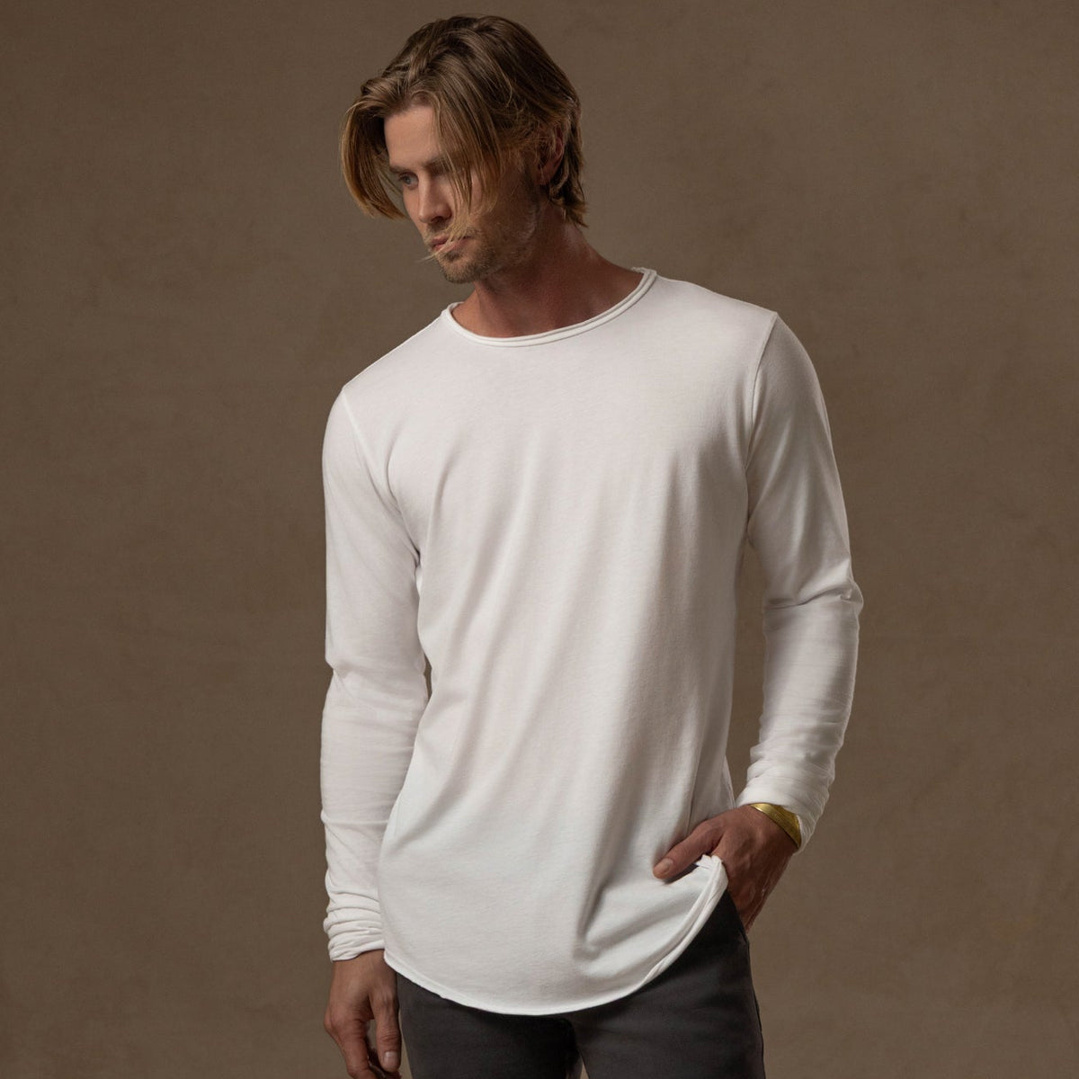 LONG SLEEVE CREW SHIRT / WHITE