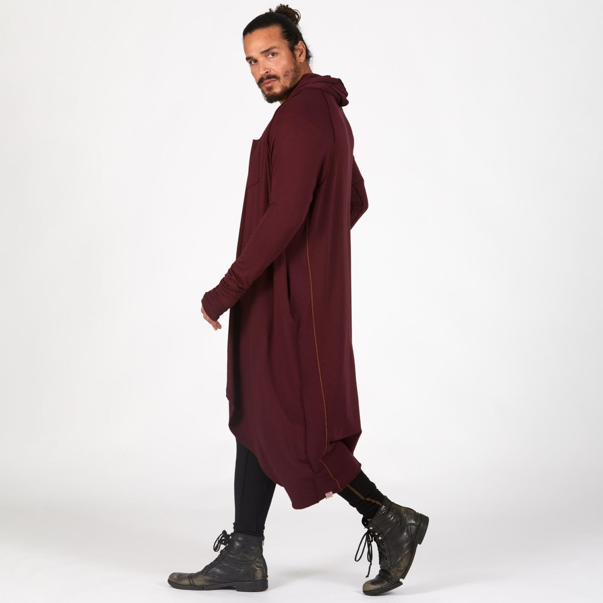 Male modeling red kairos duster
