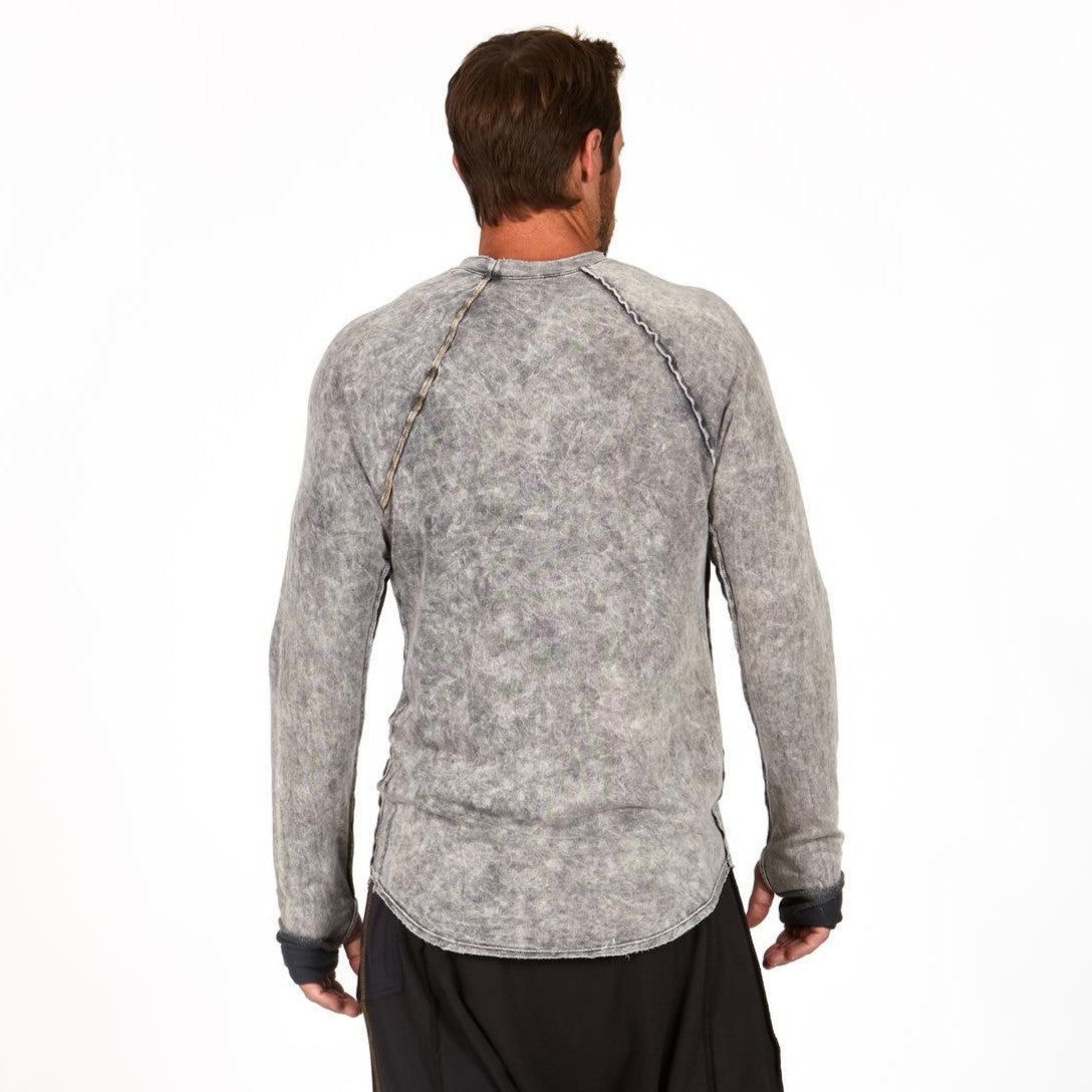 Male modeling mineral wash long sleeve raglan