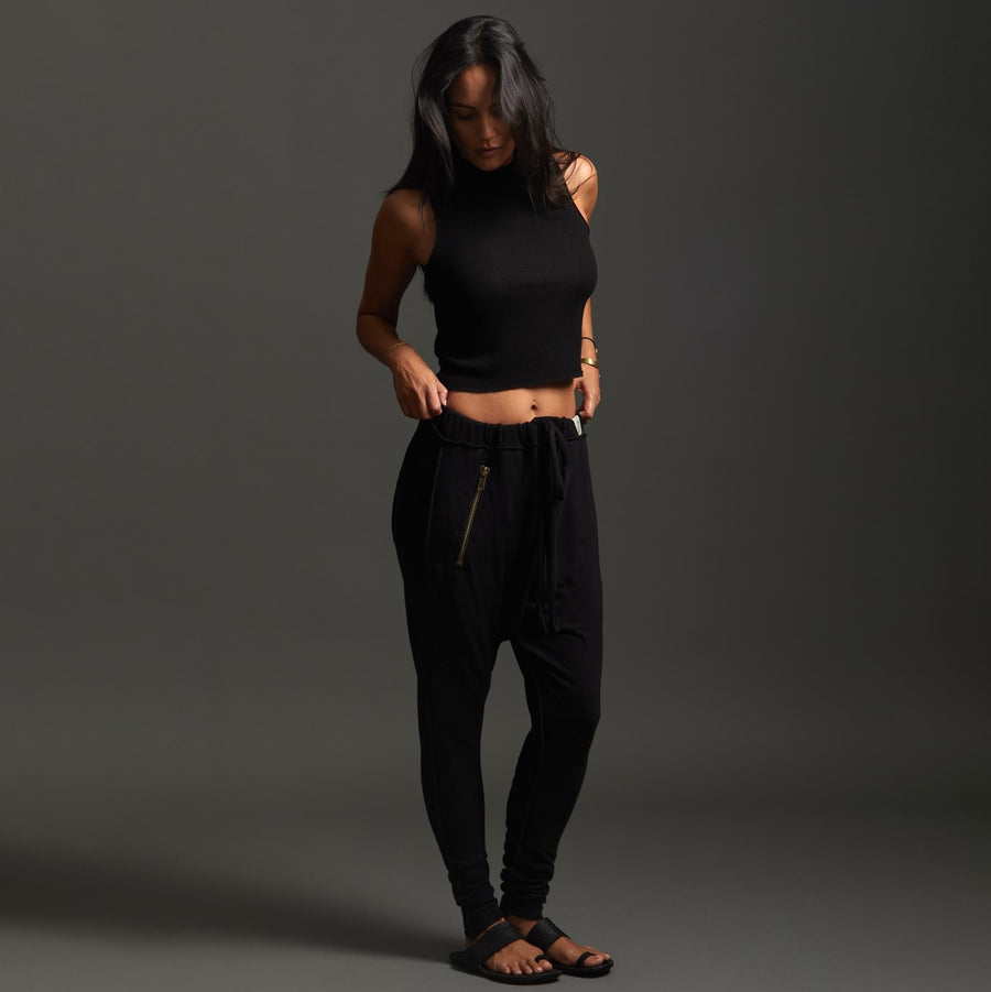  Aspen Dream Women's Joggers, BBP, Back to Black, S : Clothing,  Shoes & Jewelry