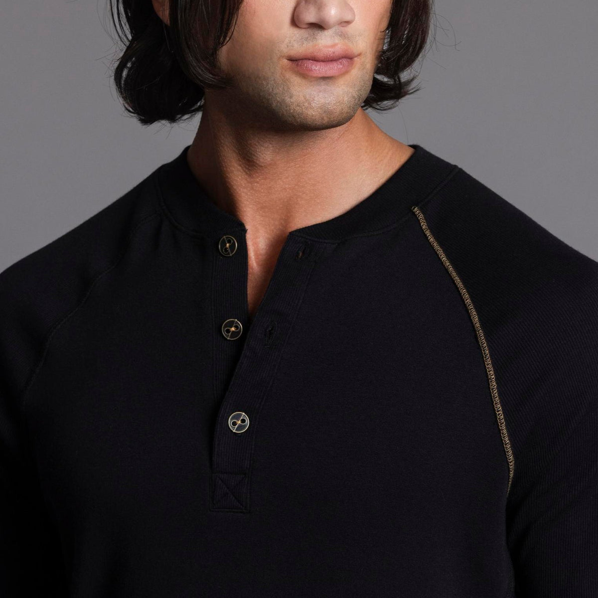 The Plush Ribbed Henley / Black Onyx