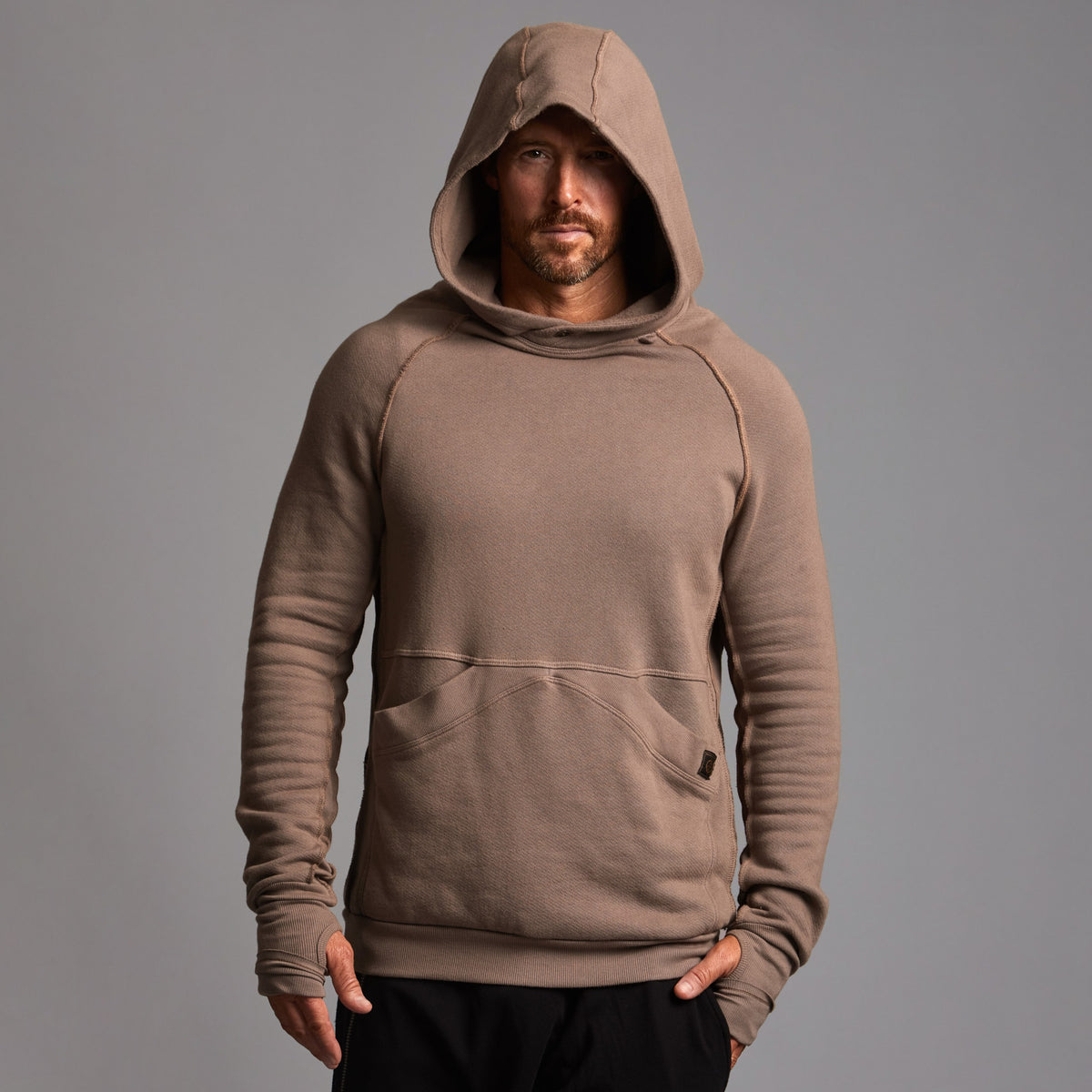PULLOVER PLUSH HOODIE / SHROOM