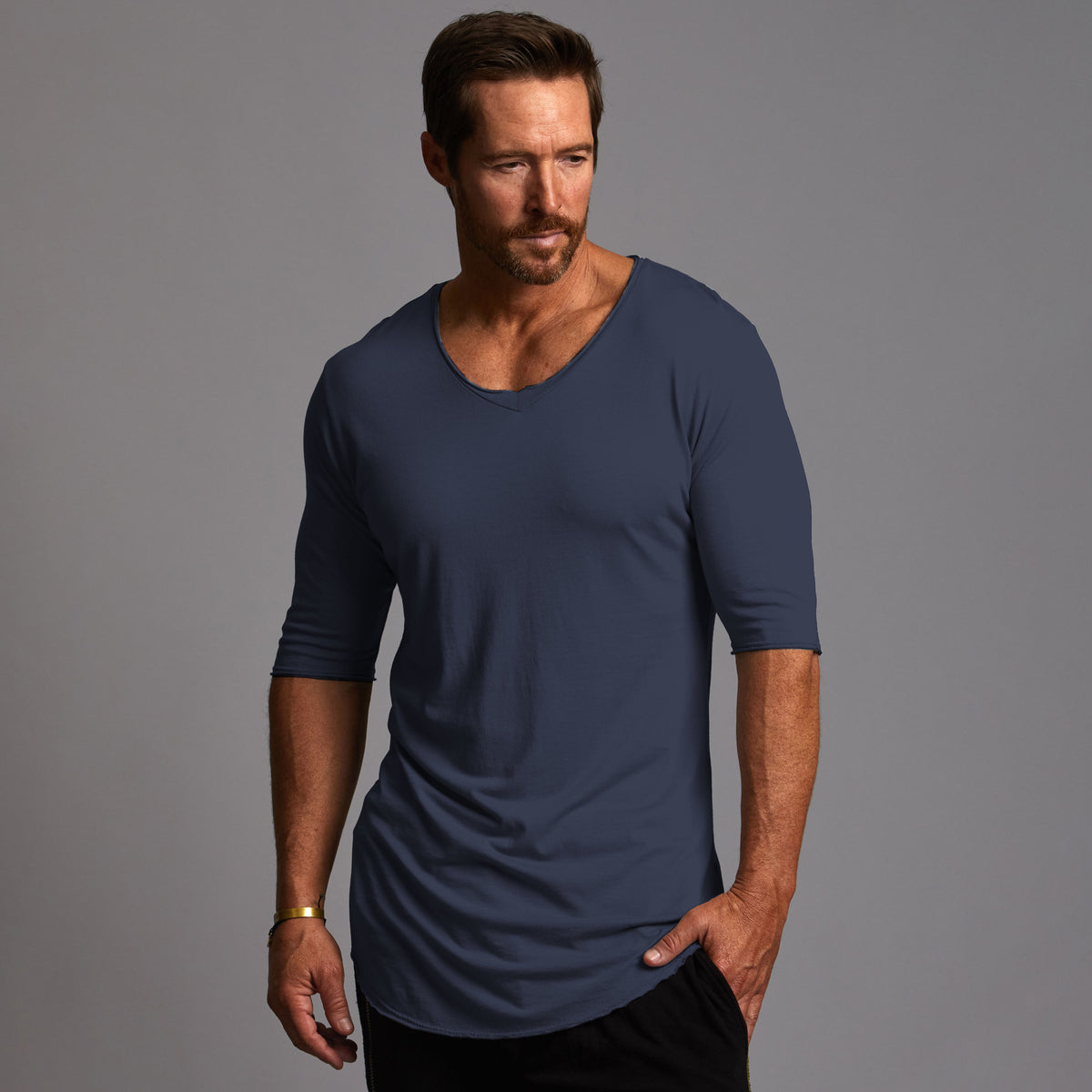 V NECK TREE SHIRT / CHARCOAL BLUE