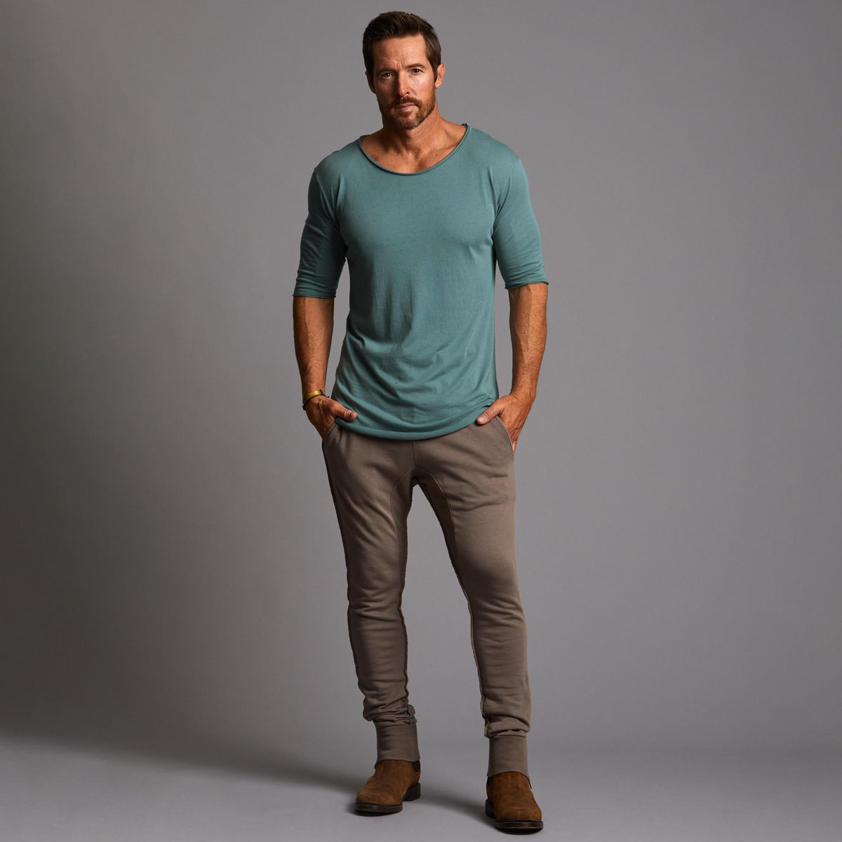 Man modeling the milano pant in shroom