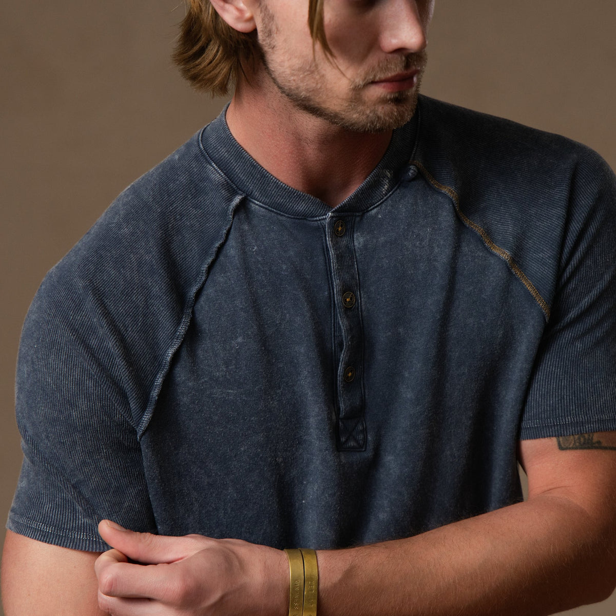 Short Sleeve Henley / Blue Mineral