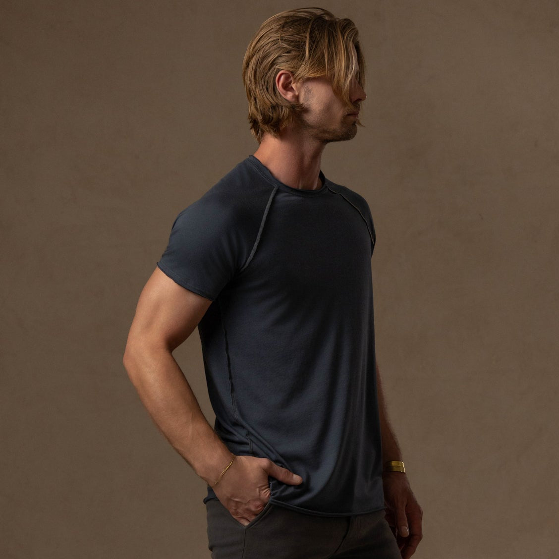 THE ULTIMATE TEE / CHARCOAL BLUE