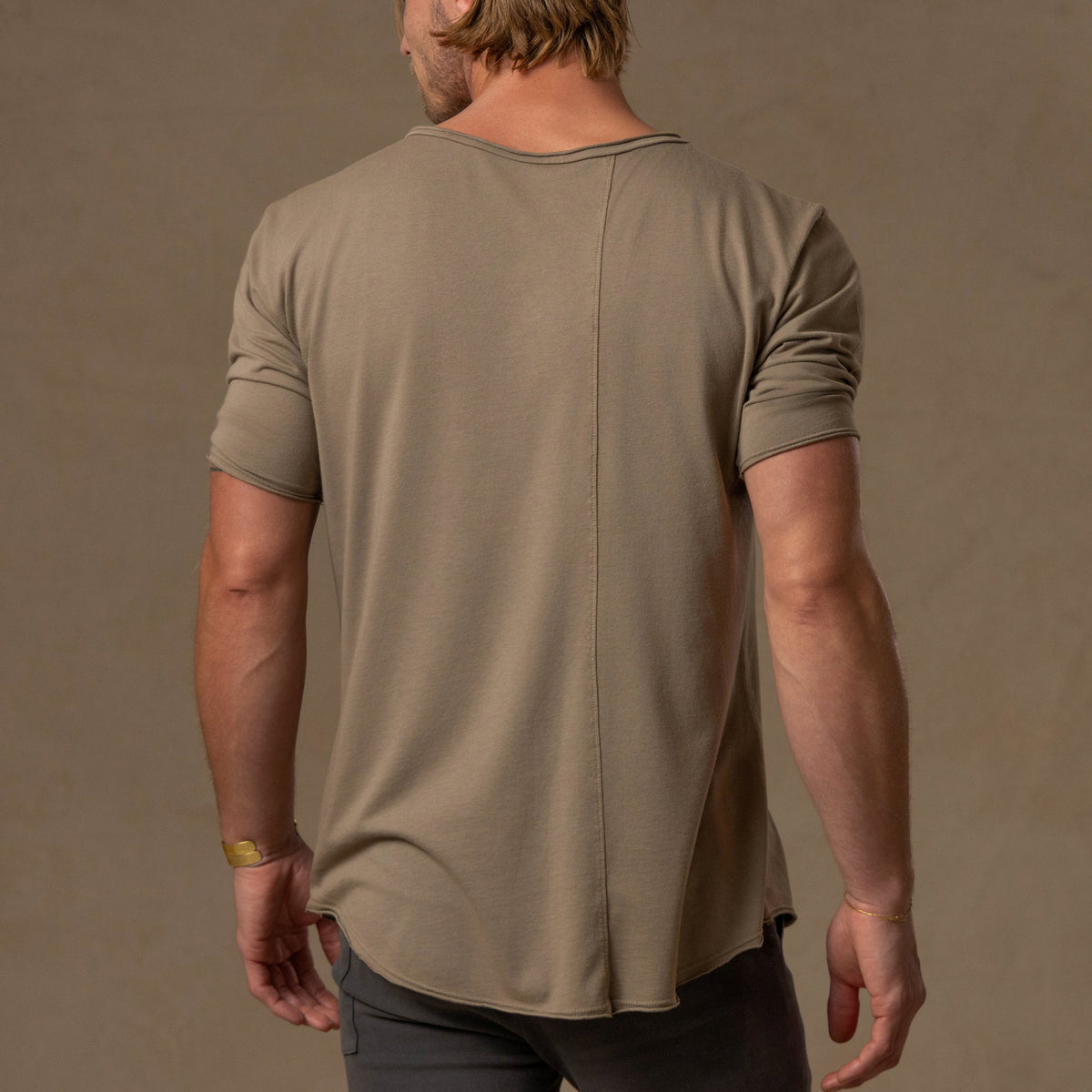 V NECK TREE SHIRT / SHROOM