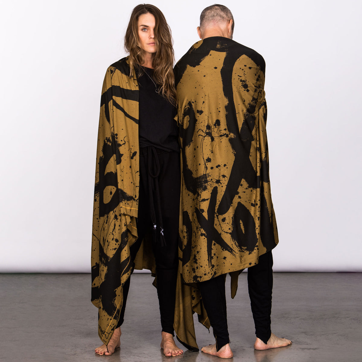 Love Wrap &amp; Scarf - Ruben x OGT