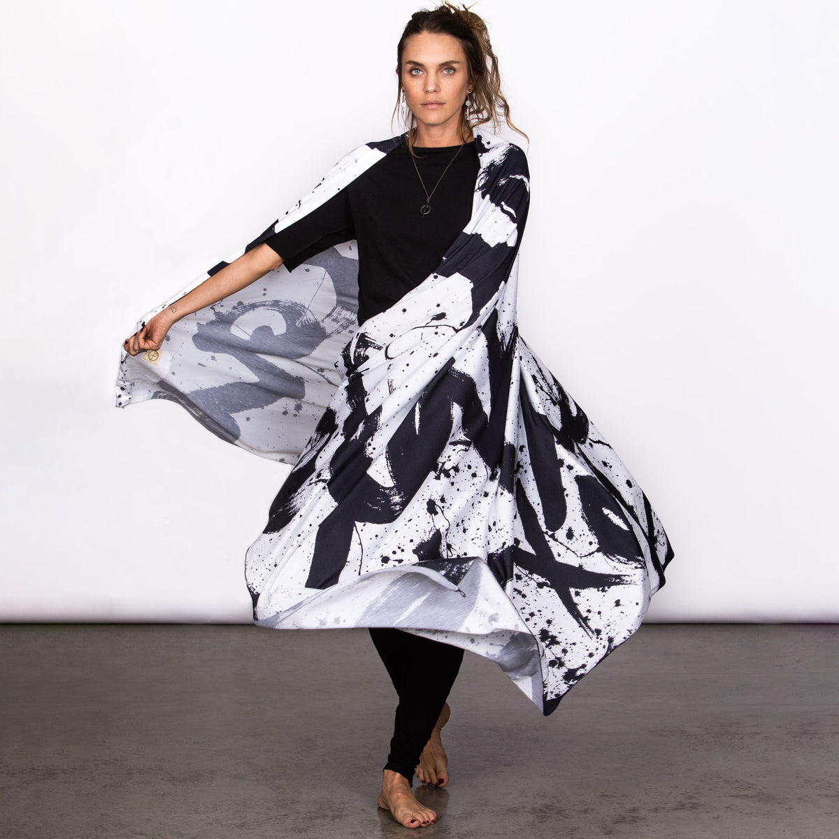 Love Wrap &amp; Scarf - Ruben x OGT